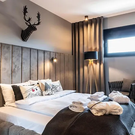 Sosnica & Penthouse Aparthotel Zakopane